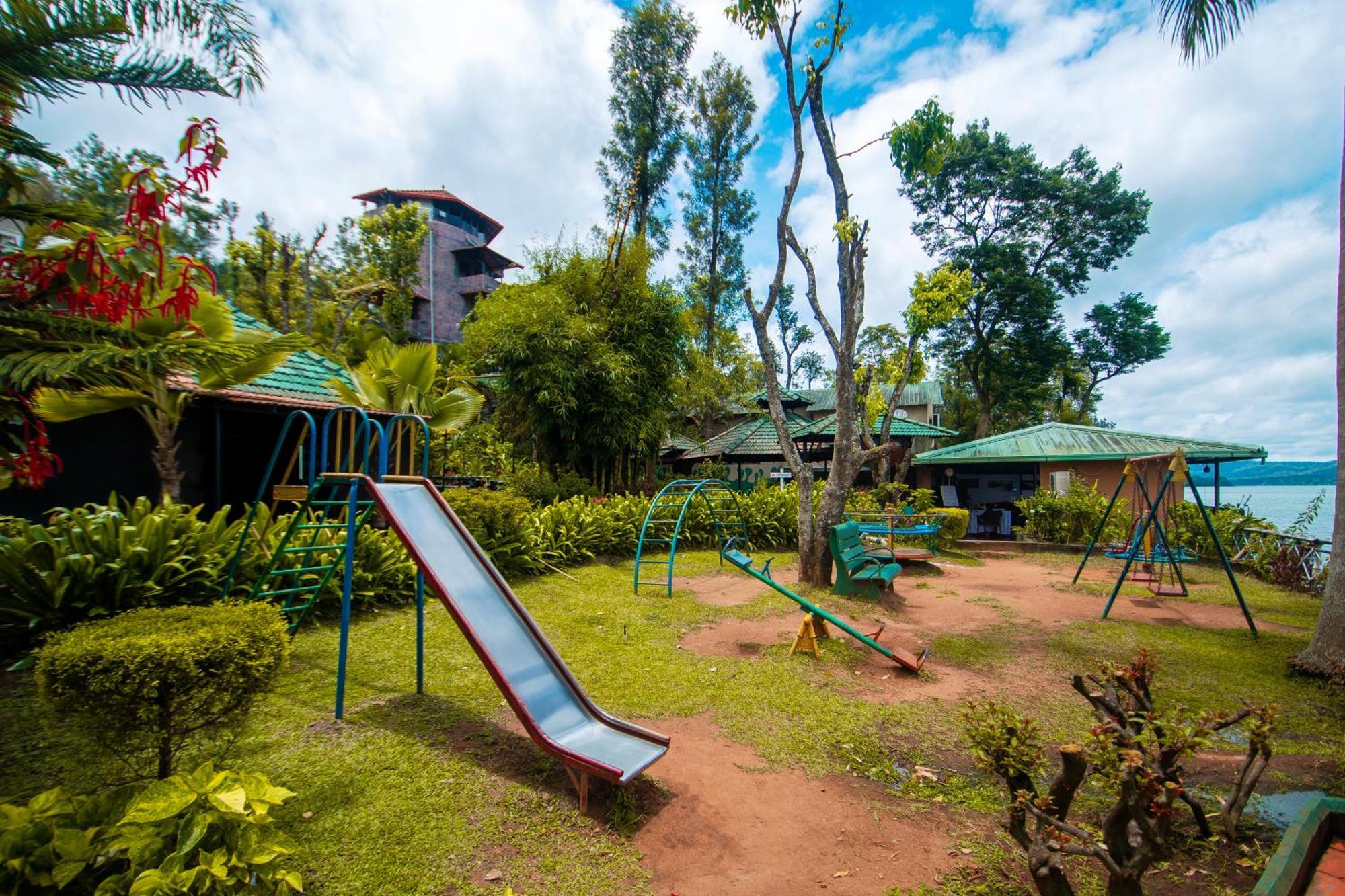 Coorg Jungle Camp Backwater Resort Suntikoppa Eksteriør bilde